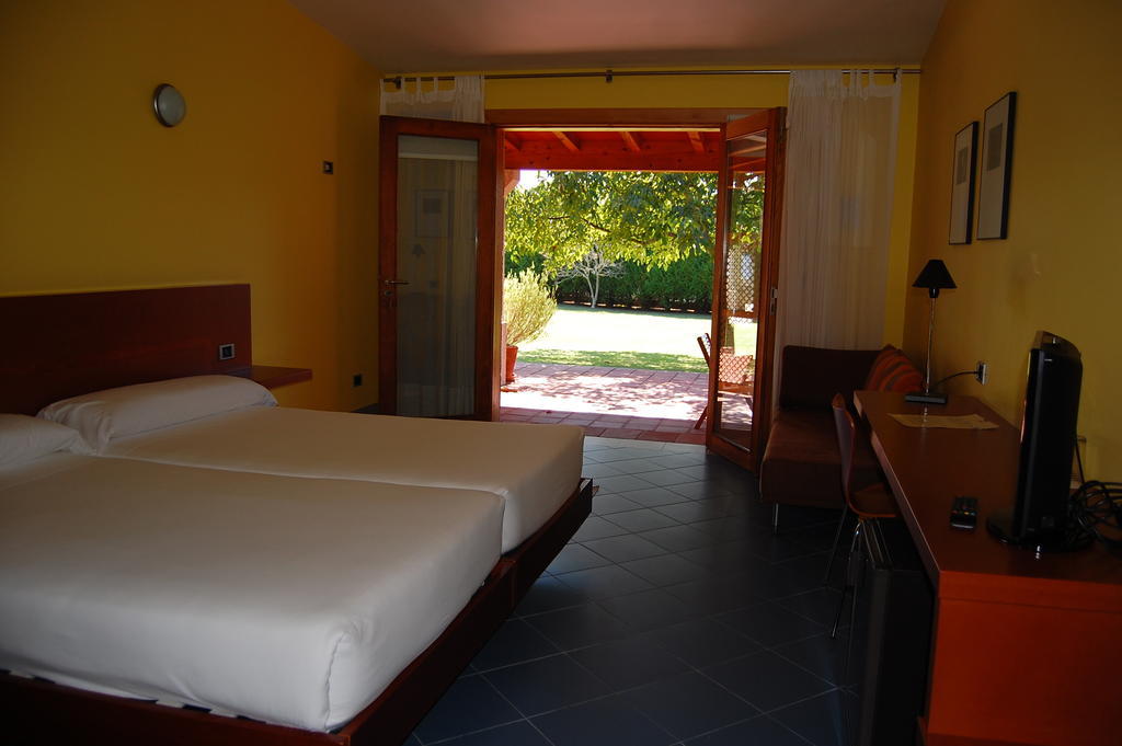 Cova Da Balea Pension Aldán Kamer foto
